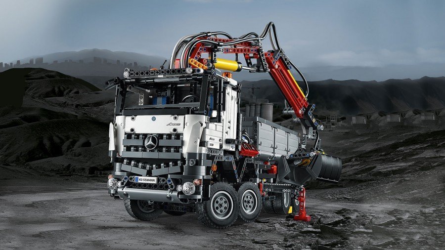 LEGO TECHNIC - купити конструктор Лего Технік в Києві та Україні